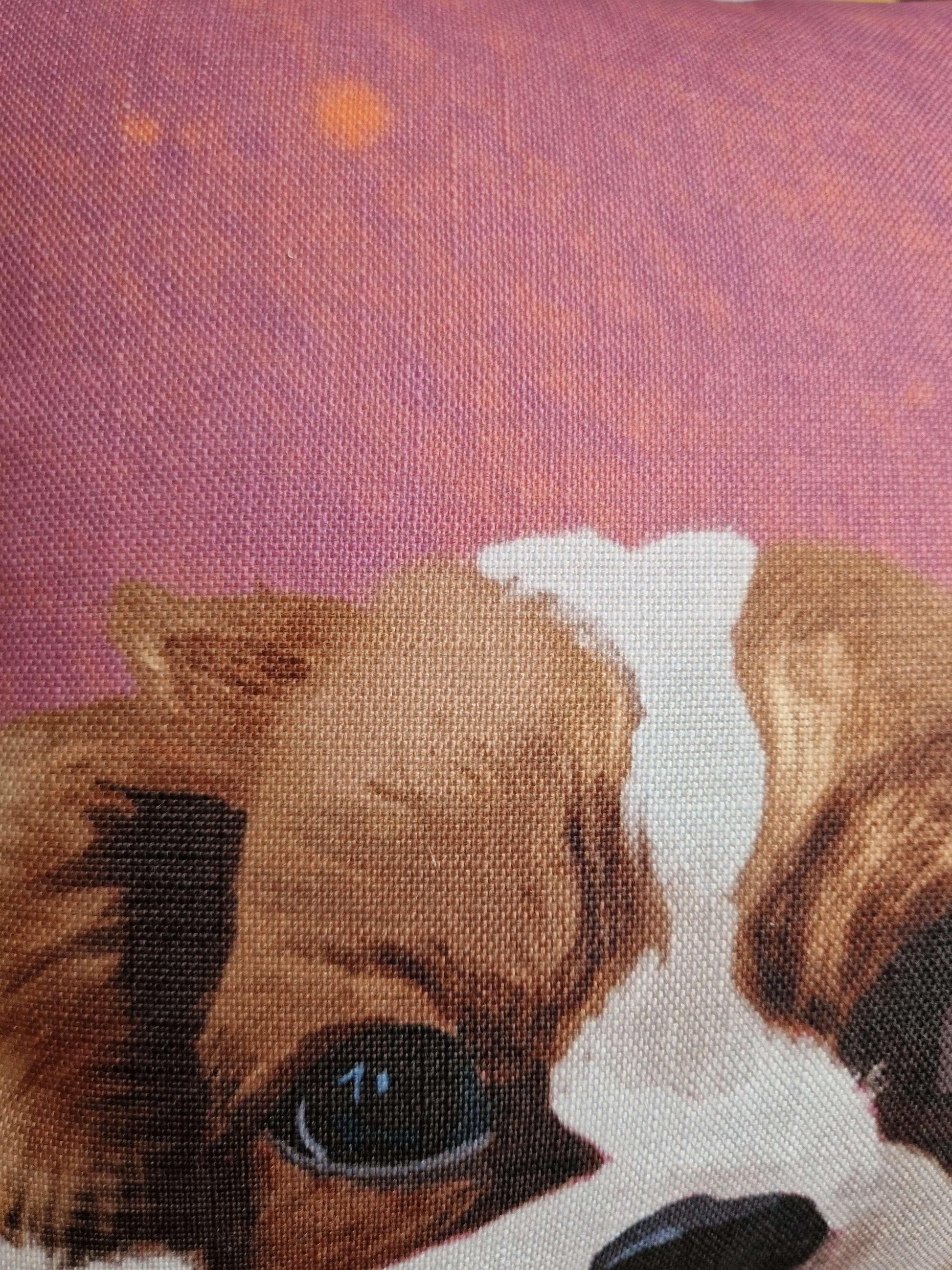 Pet art linen cushion - close-up
